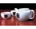 Akcesoria do Herbaty - Czajniczek porcelanowy [z logo Dilmah Watte] - Pojemność: 500ml - Elegancki czajniczek z logo Dilmah Watte z porcelany cejlońskiej wysokiej jakości. Bardzo wytrzymały, o grubych ściankach dobrze zatrzymujących ciepło naparu - 1