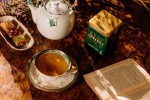 Herbata zielona z dodatkami ekspresowa w puszce - Dilmah 85 Reserve Ceylon Green Tea With Mint [20x2g]  - Cejlońska zielona herbata z dodatkiem liści mięty i olejku miętowego - 20 stożkowych biodegradowalnych torebek ekspresowych 2g z zawieszką w puszce 8